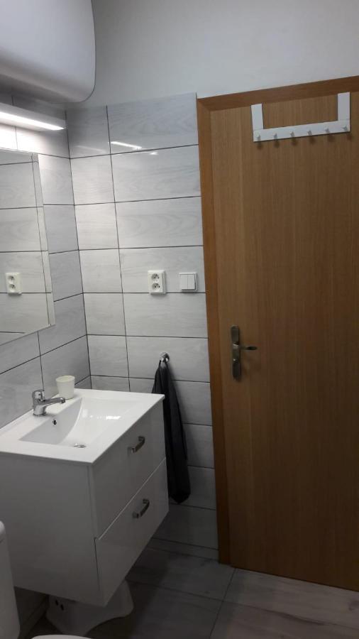 יאסימוב Apartment Attic מראה חיצוני תמונה